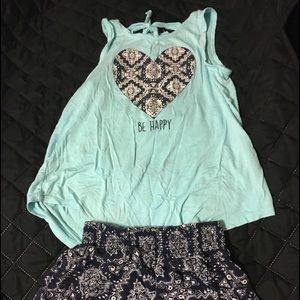 Justice two piece matching set.